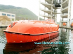 ABS Approval F.R.P 120 Person of 10.2m Fire-resistant Totally Enclosed Lifeboat