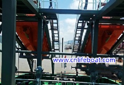 55KN FREE FALL LIFEBOAT LAUNCHING APPLIANCE FOR TRAINNING